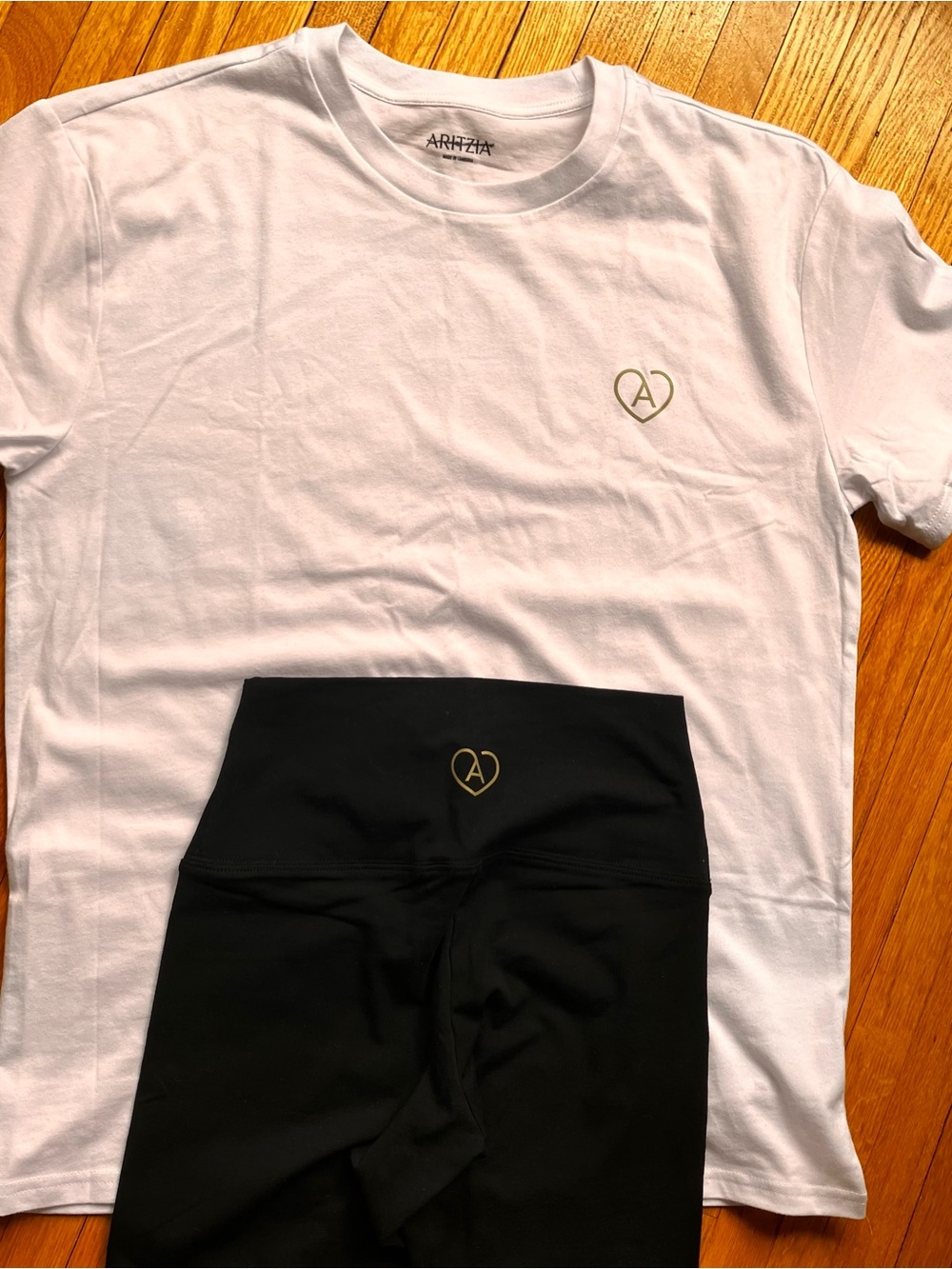 Aritzia White Tee & Black Leggings Set with Gold Heart Logo